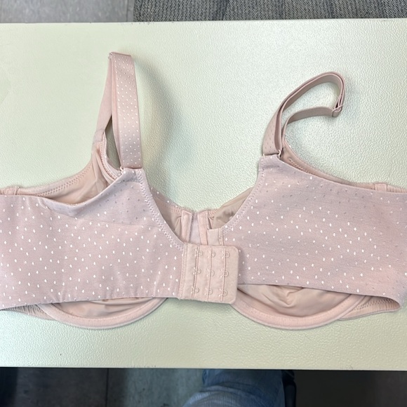 Wacoal Back Appeal Underwire Bra Style 855303 Size 40DD - Picture 2 of 3